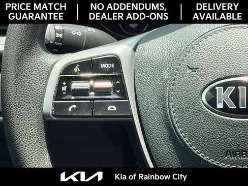 Used 2020 Kia Sorento FWD V6 image 29