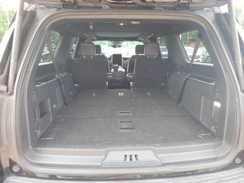 Used 2023 Ford Expedition Max Platinum AWD/4WD image 4