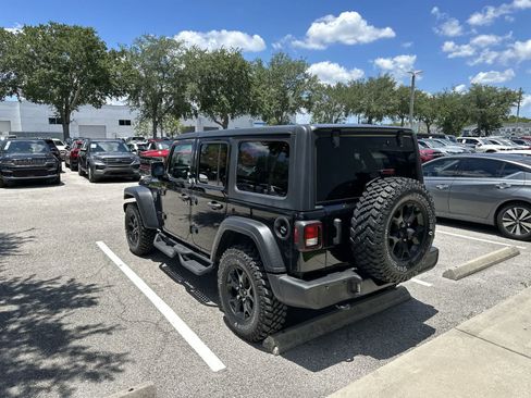 Used 2021 Jeep Wrangler Unlimited Sport AWD/4WD image 6
