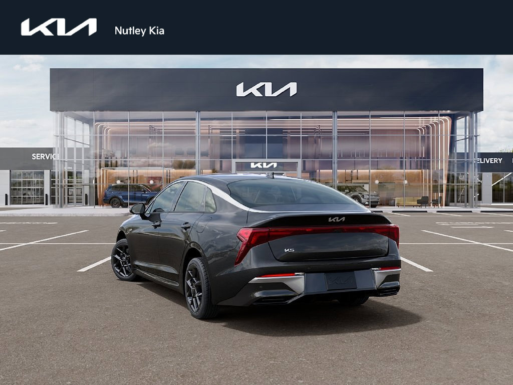 New 2026 Kia K5 LXS FWD image 4