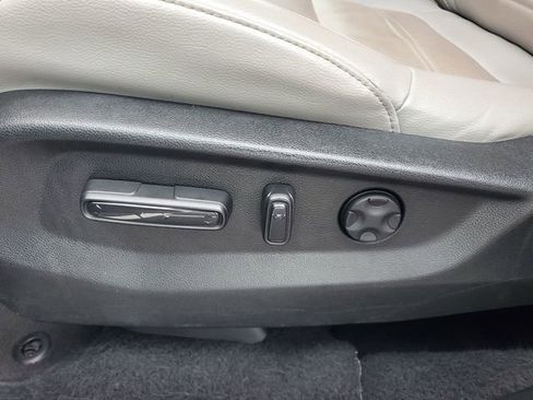 Used 2022 Honda CR-V EX-L image 39