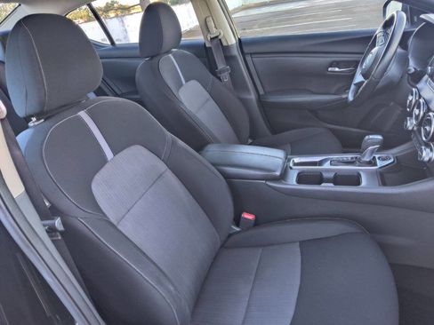 Used 2020 Nissan Sentra SV w/ Lighting Package image 29