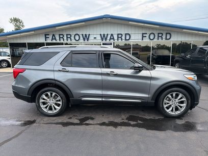 Used 2023 Ford Explorer Limited w/ Limited Technology Package
