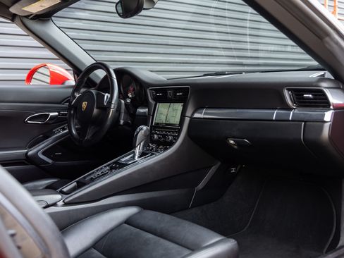 Certified 2016 Porsche 911 Carrera S RWD image 38