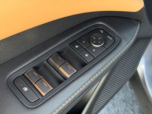 Used 2023 Lexus RX 350 w/ Accessory Package (Z1) image 27