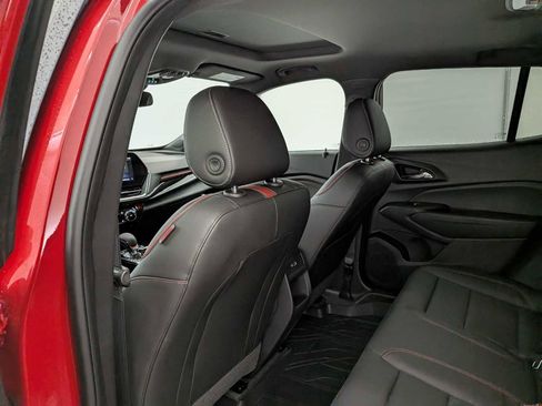 New 2026 Chevrolet Trax RS image 19