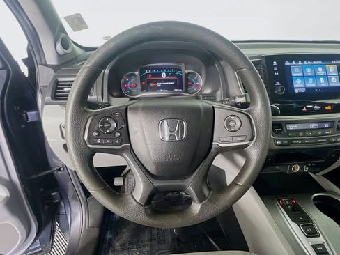 Used 2021 Honda Pilot EX image 16