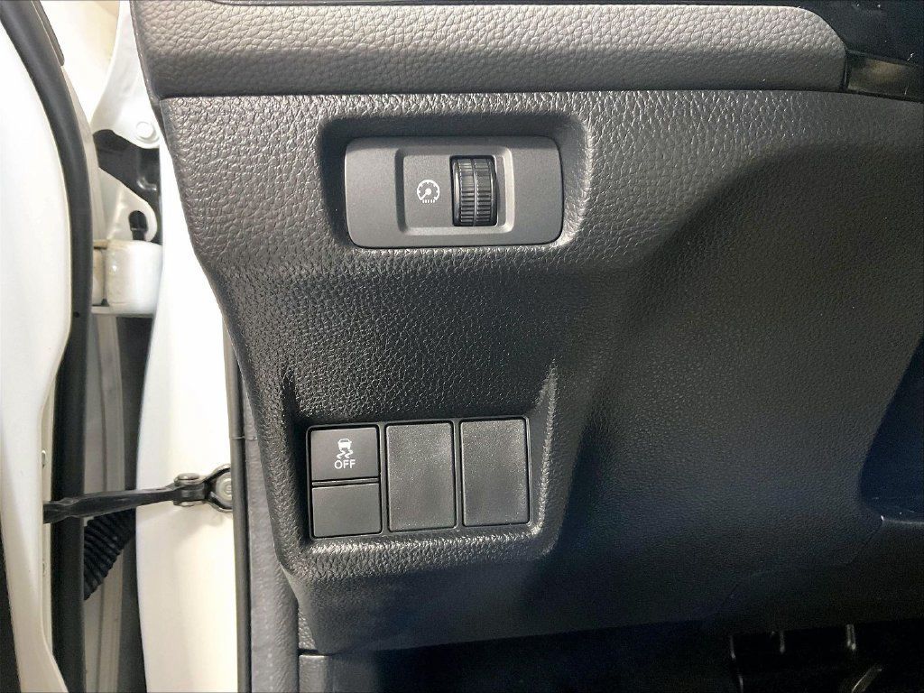 Used 2025 Honda Civic Sport image 25