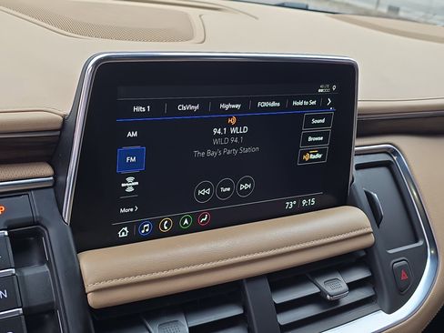 Used 2021 Chevrolet Suburban Premier image 25