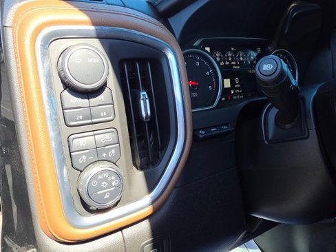 Used 2021 Chevrolet Silverado 2500 High Country w/ LPO, Hitch Package AWD/4WD image 43