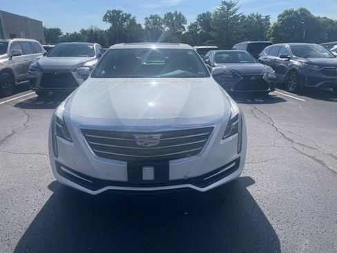 Used 2017 Cadillac CT6 3.6 AWD image 2