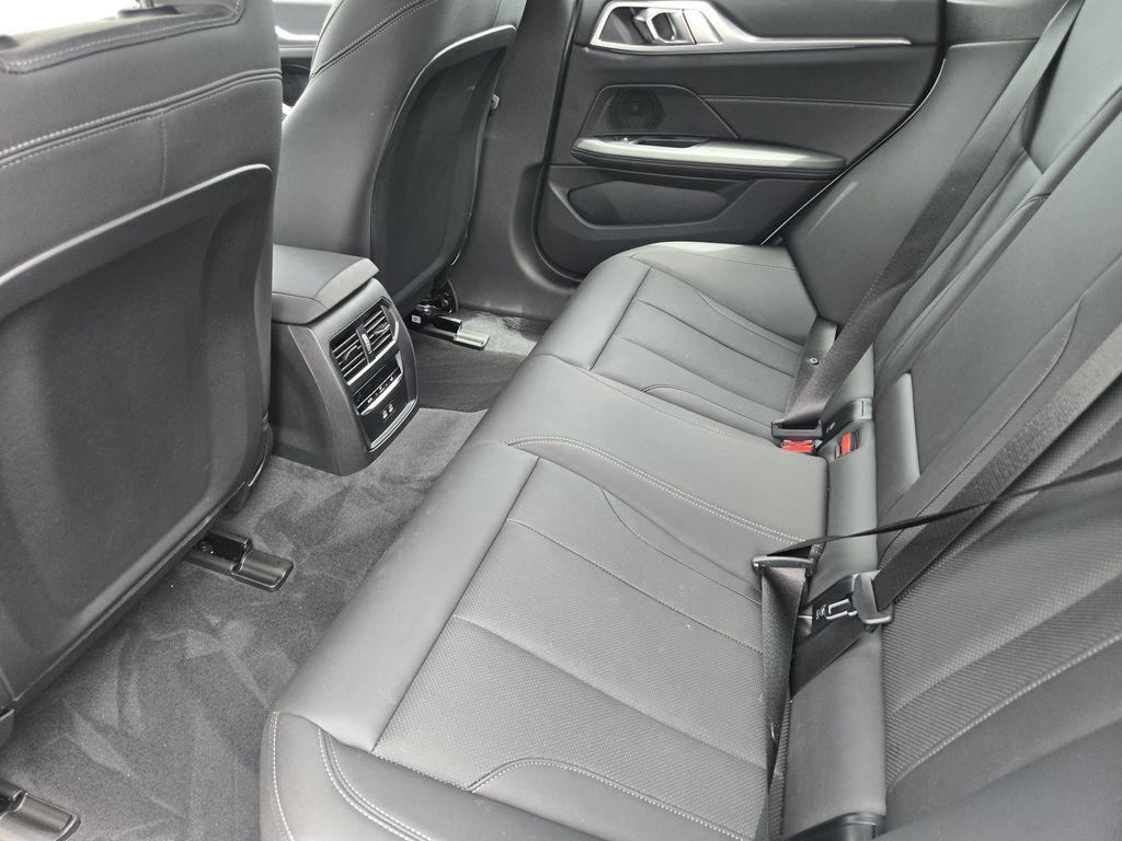 Certified 2025 BMW i4 xDrive40i AWD/4WD image 33