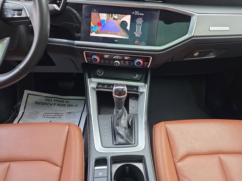 Used 2022 Audi Q3 2.0T Premium w/ Convenience Package image 74