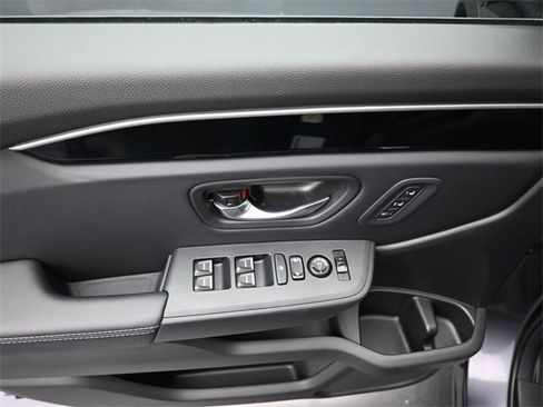 Used 2025 Honda Pilot EX-L image 23