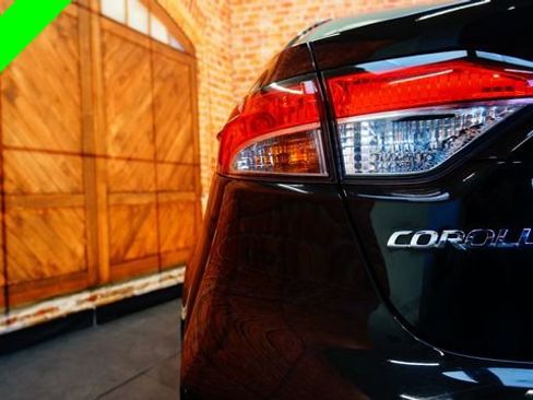 Used 2023 Toyota Corolla LE FWD image 75