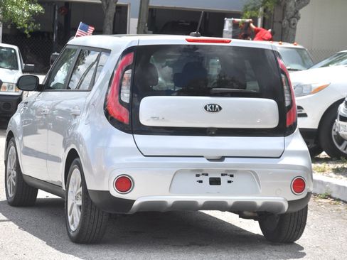 Used 2017 Kia Soul + w/ Primo Package image 8