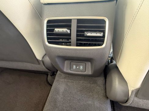 New 2025 Hyundai Sonata Limited image 36