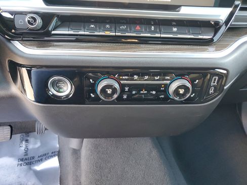 Used 2022 Chevrolet Silverado 1500 LT image 20