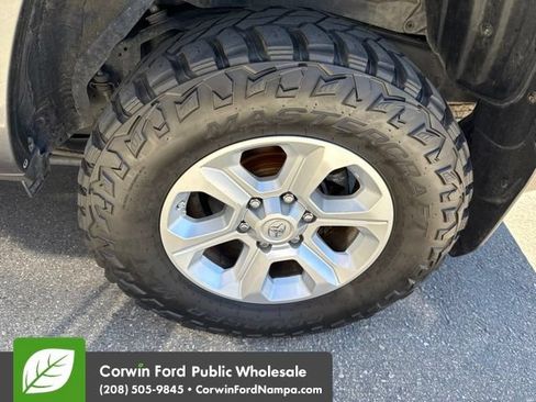 Used 2021 Toyota 4Runner SR5 Premium AWD/4WD image 12