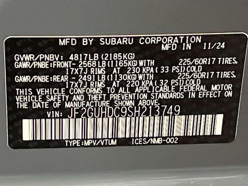 Used 2025 Subaru Crosstrek 2.0i Premium AWD/4WD image 31