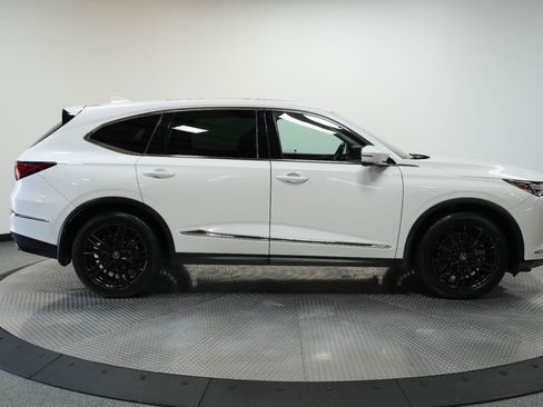 Used 2023 Acura MDX SH-AWD w/ Technology Package image 9
