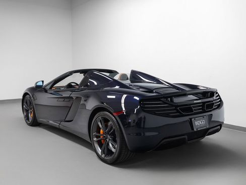 Used 2013 McLaren MP4-12C Spider RWD image 57