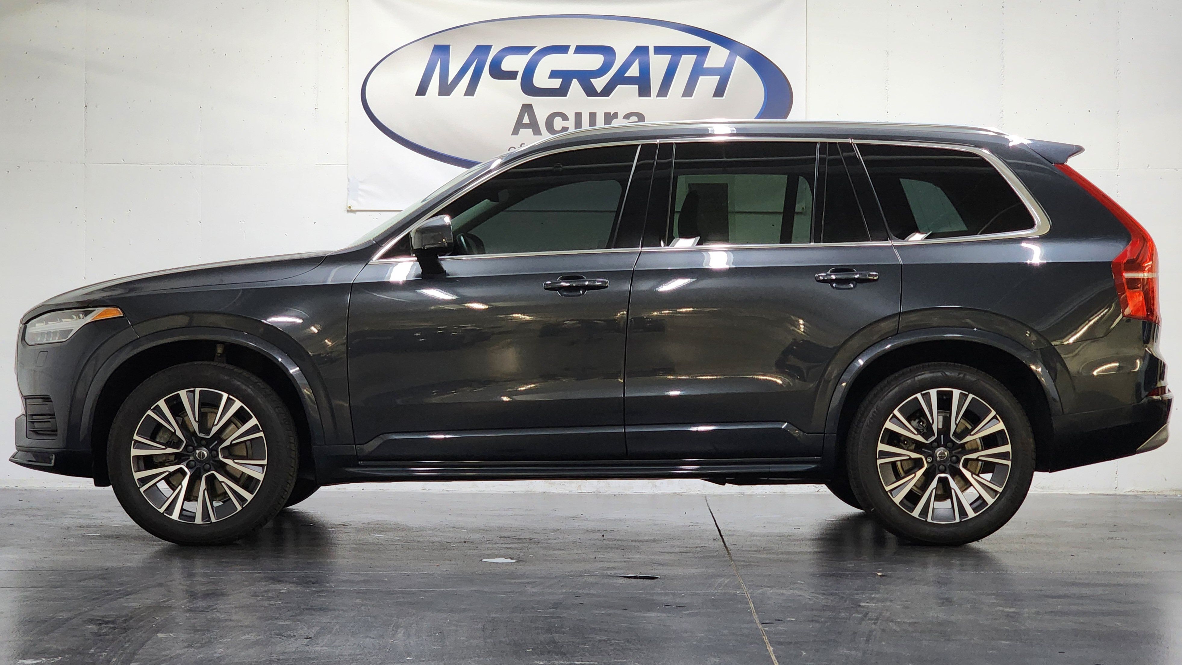 Used 2022 Volvo XC90 T6 Momentum w/ Advanced Package AWD/4WD image 11