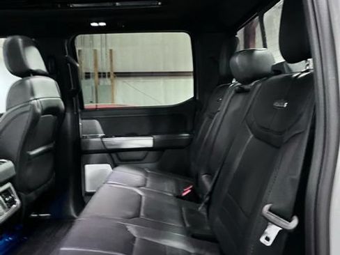 Used 2025 Ford F250 Platinum AWD/4WD image 10