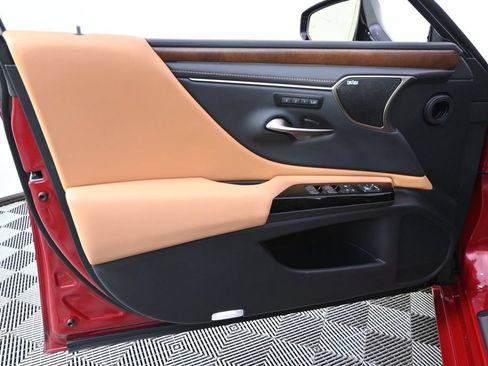 Used 2025 Lexus ES 350 Ultra Luxury FWD image 22
