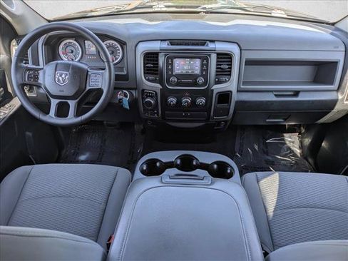 Used 2015 RAM 1500 Express AWD/4WD image 16