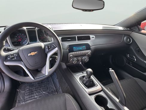Used 2012 Chevrolet Camaro LS RWD image 14