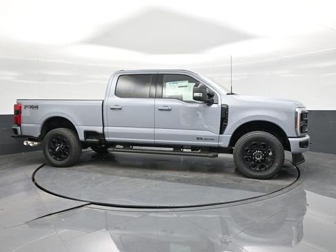 New 2026 Ford F250 Lariat w/ Black Appearance Package image 11