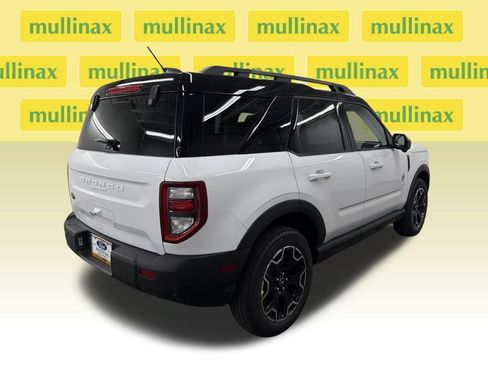 New 2025 Ford Bronco Sport Outer Banks w/ Outer Banks Tech Package+ AWD/4WD image 4