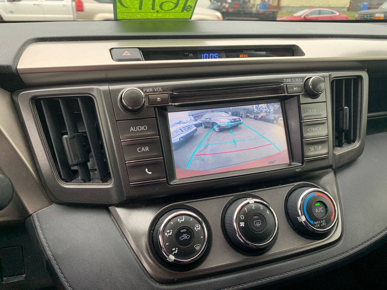 Used 2014 Toyota RAV4 LE AWD/4WD image 17