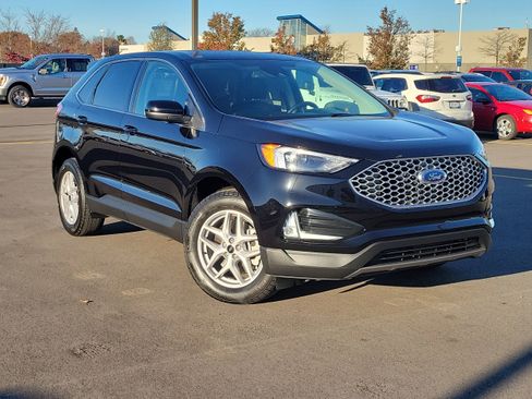 Used 2024 Ford Edge SEL w/ Convenience Package image 33