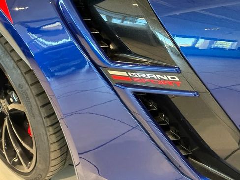 Used 2017 Chevrolet Corvette Grand Sport RWD image 9