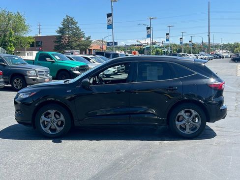 Used 2023 Ford Escape ST-Line AWD/4WD image 8