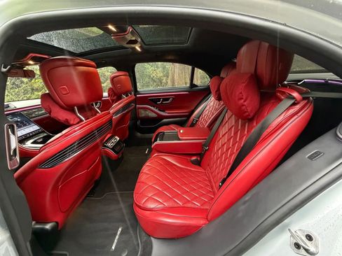 Used 2022 Mercedes-Benz S 580 4MATIC Sedan image 11