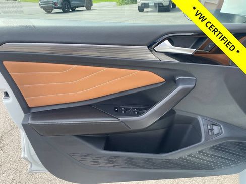 Certified 2023 Volkswagen Jetta SEL FWD image 16