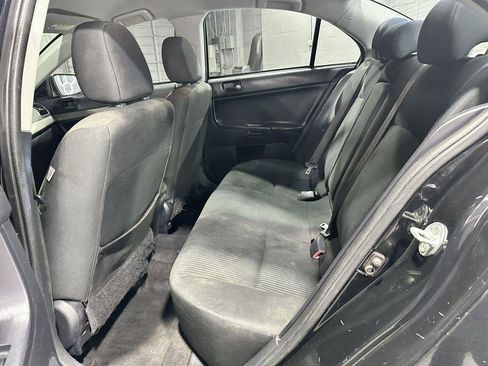 Used 2014 Mitsubishi Lancer ES FWD image 19
