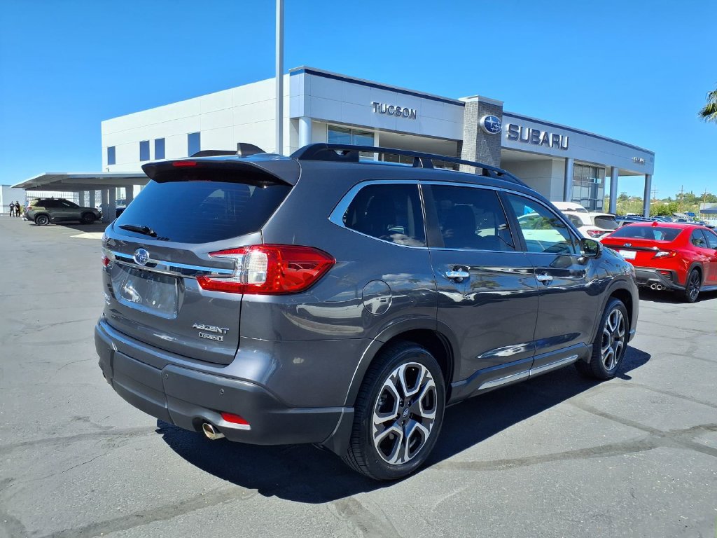 Used 2023 Subaru Ascent Touring AWD/4WD image 11