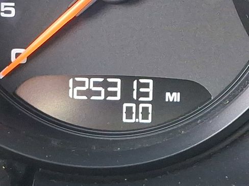 Used 2020 Porsche Macan image 22