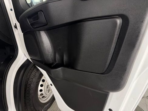 Used 2025 RAM ProMaster 2500 w/ Convenience Group FWD image 29