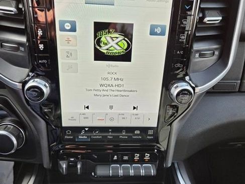 Used 2024 RAM 2500 Big Horn w/ Night Edition image 24