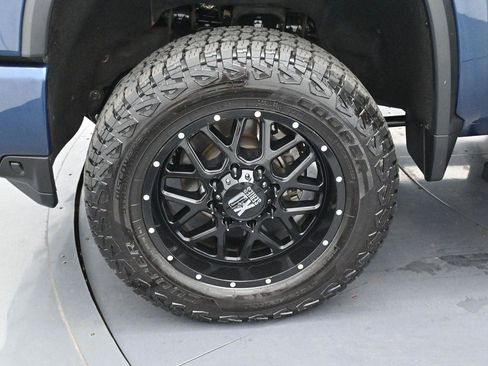 Used 2020 Chevrolet Silverado 3500 High Country AWD/4WD image 37