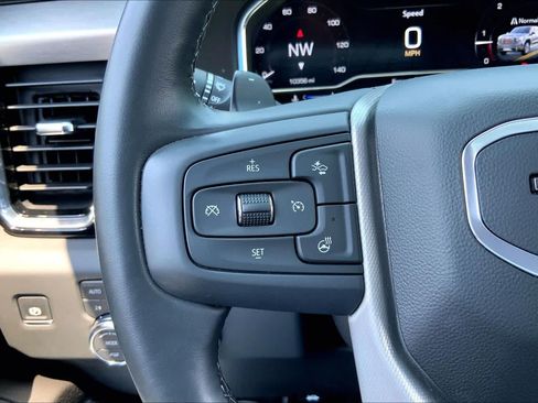 Used 2024 GMC Sierra 1500 Denali w/ Denali Reserve Package AWD/4WD image 24