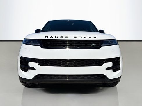 Used 2024 Land Rover Range Rover Sport SE image 8