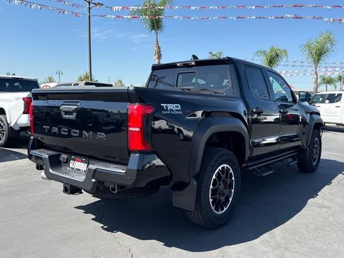 New 2026 Toyota Tacoma TRD Off-Road w/ TRD Off Road Premium Package AWD/4WD image 11