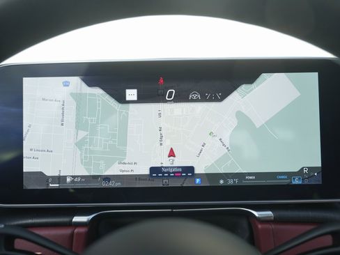 Used 2022 Mercedes-Benz S 580 4MATIC Sedan w/ AMG Line Package image 58