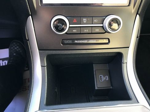 Certified 2021 Ford Edge SEL w/ Convenience Package image 13